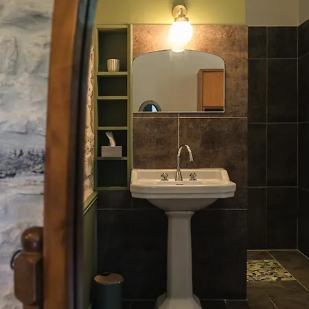 بيت ضيافة Maison Sonora - Saint-Saturnin-du-Bois